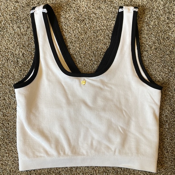 Fabletics Crop - Picture 4 of 6